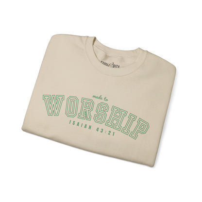 Women's Heavy Blend Sweatshirt – "Made to Worship Isaiah 43:21" Faith-Inspired Graphic Sweatshirt