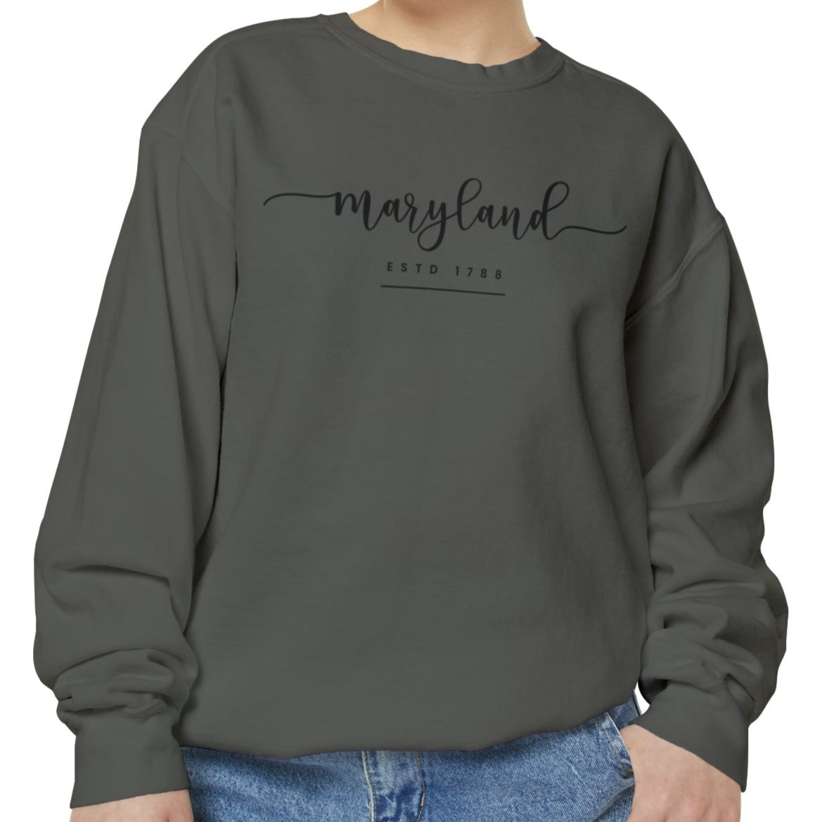 Cozy Comfort Colors Women's Sweatshirt Maryland-Inspired Chic - Eddy and Rita