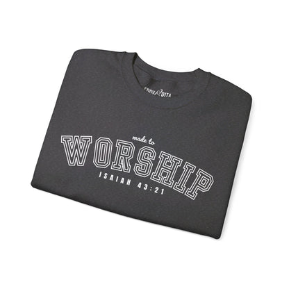 Women's Heavy Blend Sweatshirt – "Made to Worship Isaiah 43:21" Faith-Inspired Graphic Sweatshirt