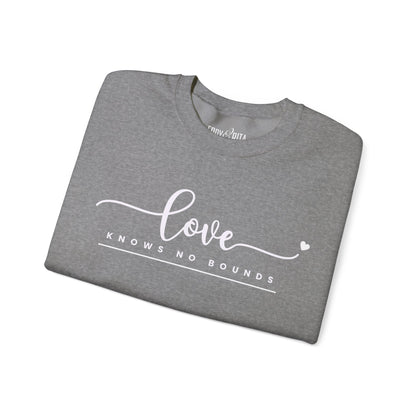 Women’s Heavy Sweatshirt – “Love Knows No Bounds” | Cozy and Heartfelt Inspirational Pullover