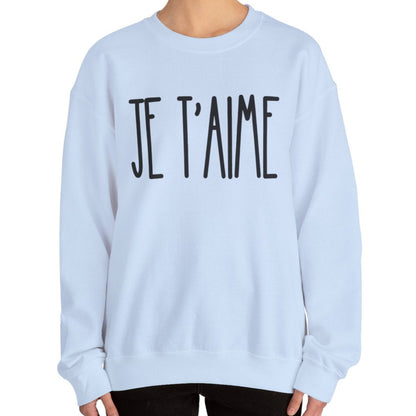 Je T'aime Women's Sweatshirt: Cozy Comfort with French Elegance - Eddy and Rita