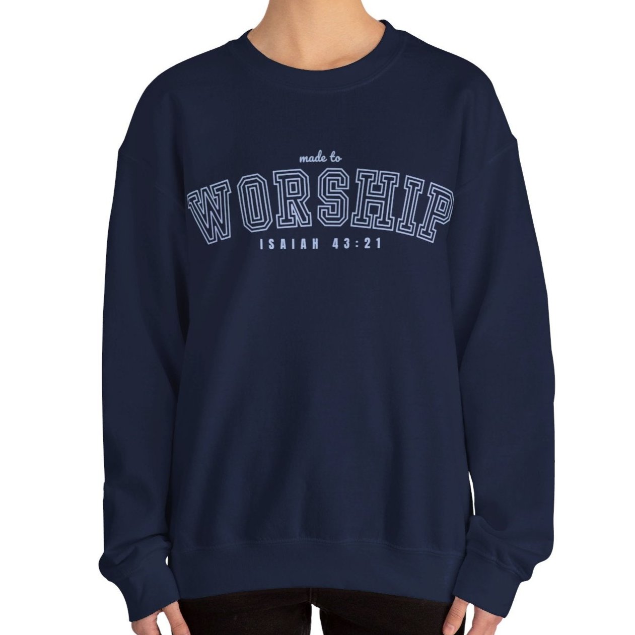 Women's Heavy Blend Sweatshirt – "Made to Worship Isaiah 43:21" Faith-Inspired Graphic Sweatshirt