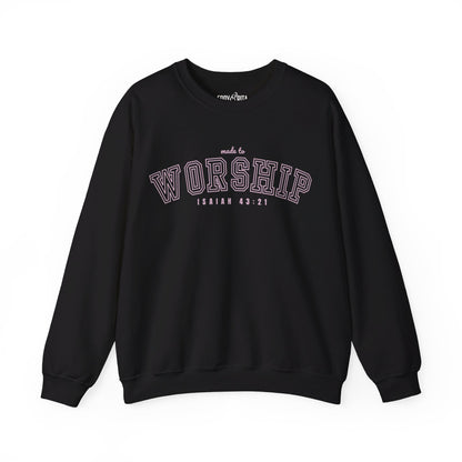 Women's Heavy Blend Sweatshirt – "Made to Worship Isaiah 43:21" Faith-Inspired Graphic Sweatshirt