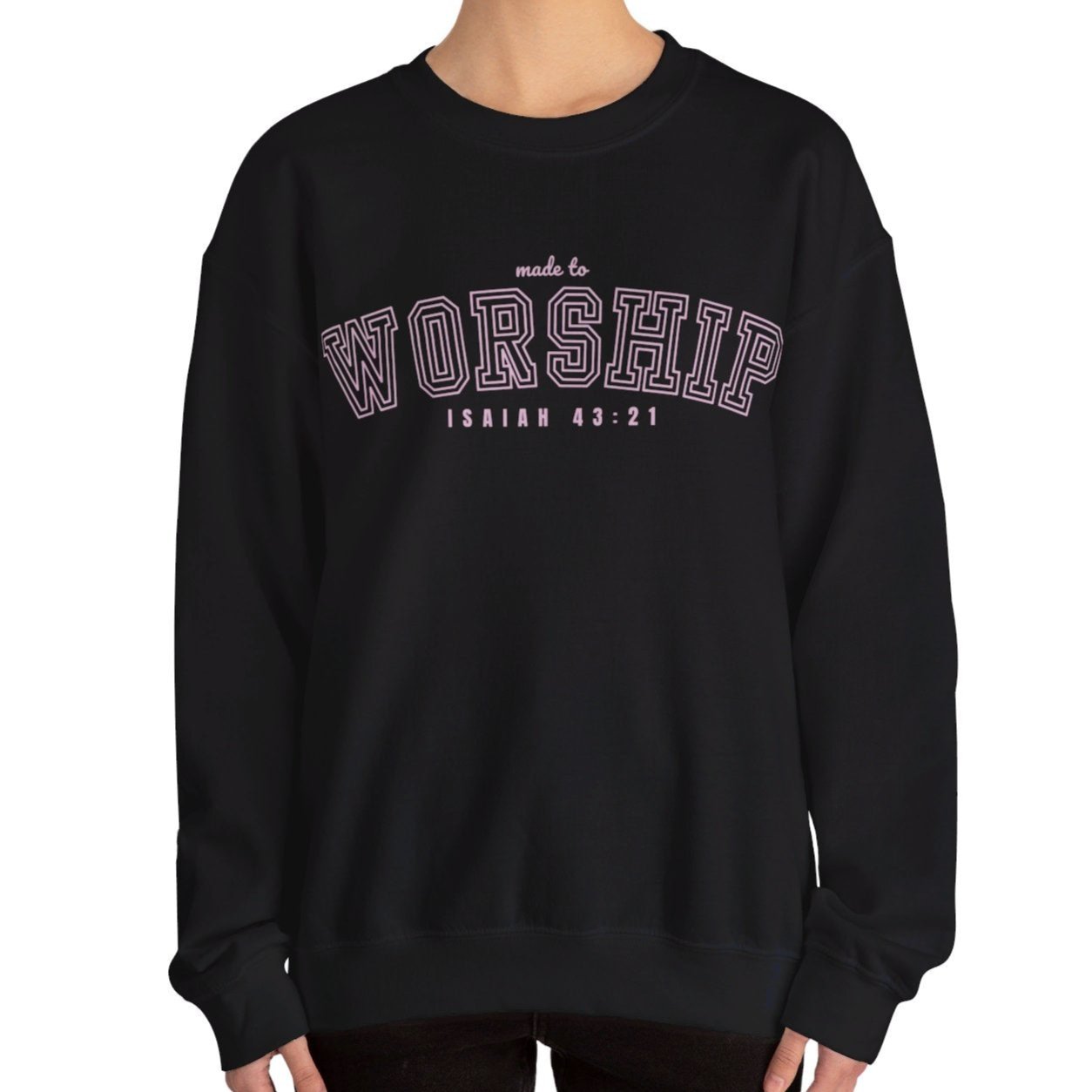 Women's Heavy Blend Sweatshirt – "Made to Worship Isaiah 43:21" Faith-Inspired Graphic Sweatshirt