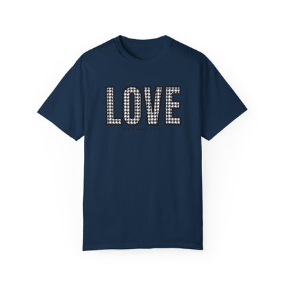 Love One Another Houndstooth Women's Comfort Colors Tee: Cozy Style with Inspirational Charm - Eddy and Rita