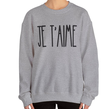 Je T'aime Women's Sweatshirt: Cozy Comfort with French Elegance - Eddy and Rita