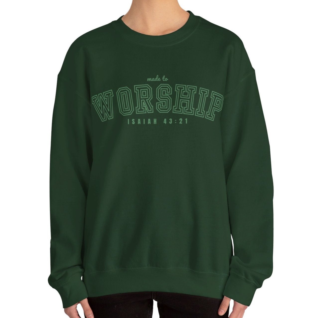 Women's Heavy Blend Sweatshirt – "Made to Worship Isaiah 43:21" Faith-Inspired Graphic Sweatshirt